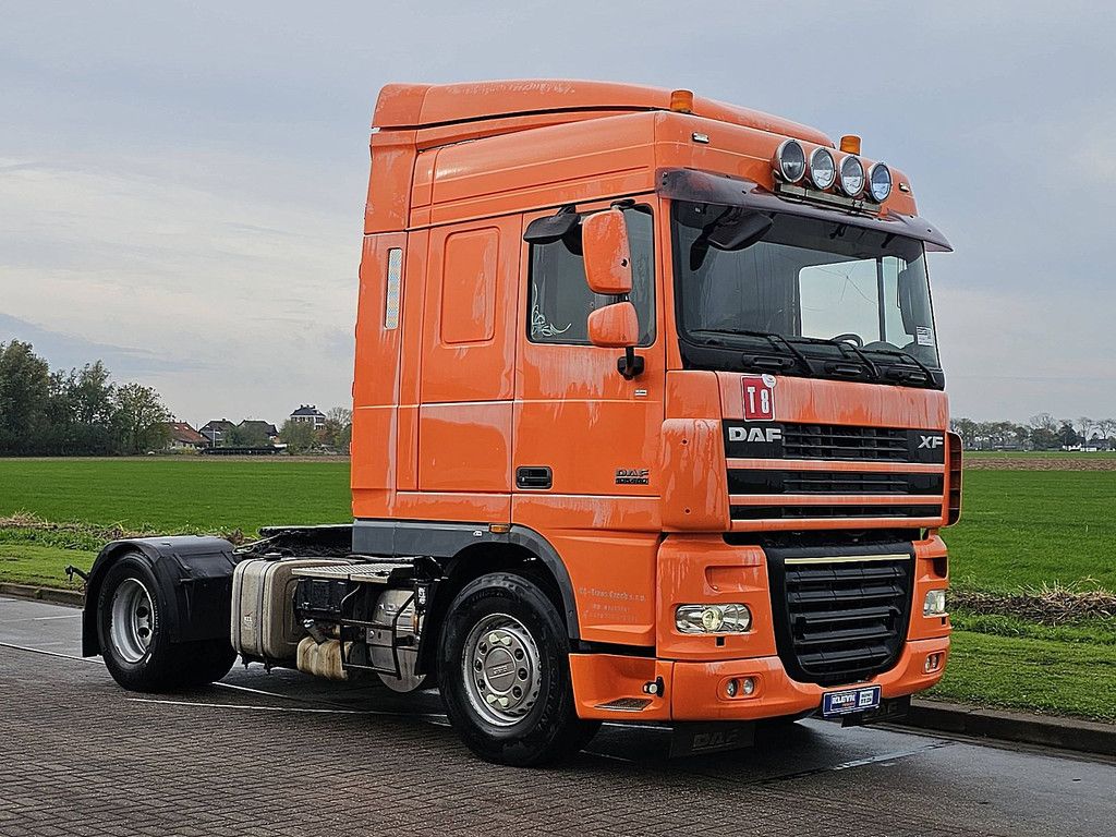 DAF XF 105.460