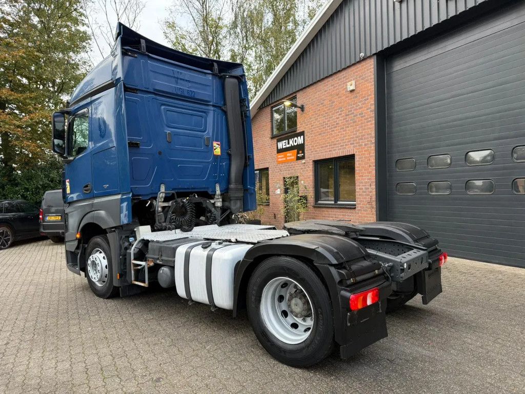 Mercedes-Benz Actros 1940 4x2 Streamspace Spoilers 663.325KM