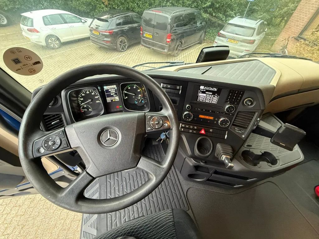 Mercedes-Benz Actros 1940 4x2 Streamspace Spoilers 663.325KM