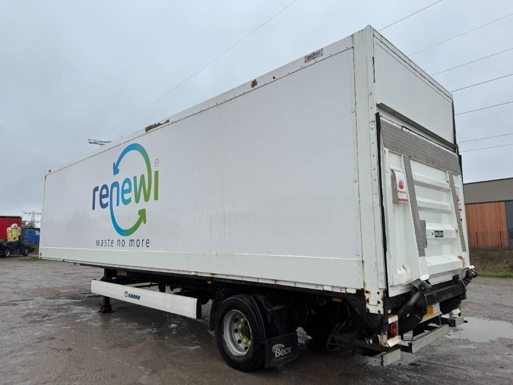 Krone SEK 10 - Tailgate / Forced Steering