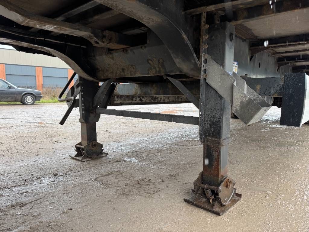 Krone SEK 10 - Tailgate / Forced Steering