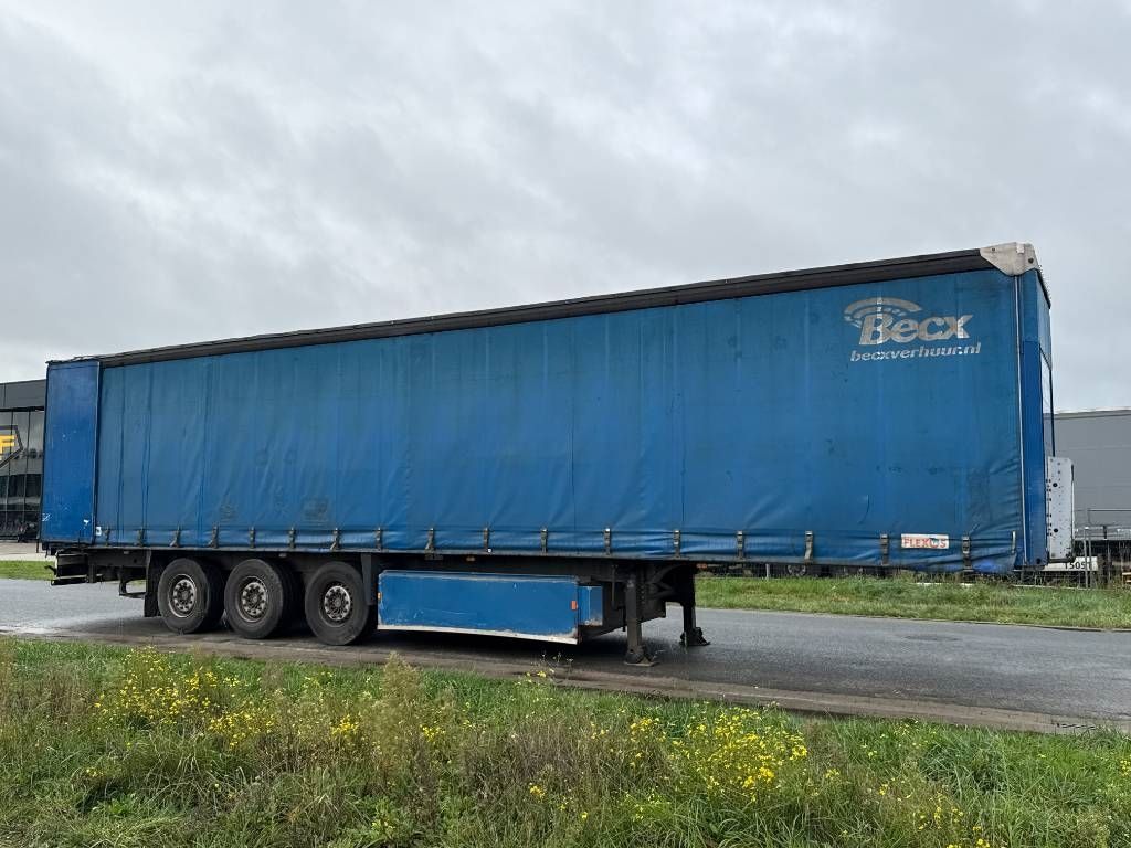 Schmitz Cargobull S01 - Dutch Trailer / 3 Axles