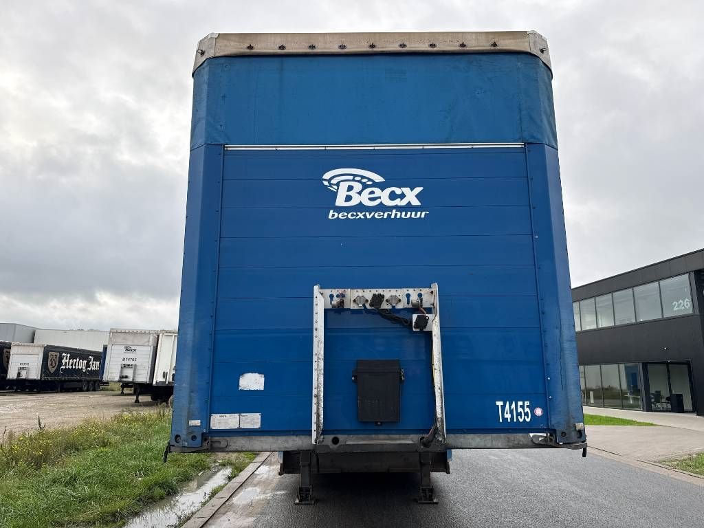 Schmitz Cargobull S01 - Dutch Trailer / 3 Axles