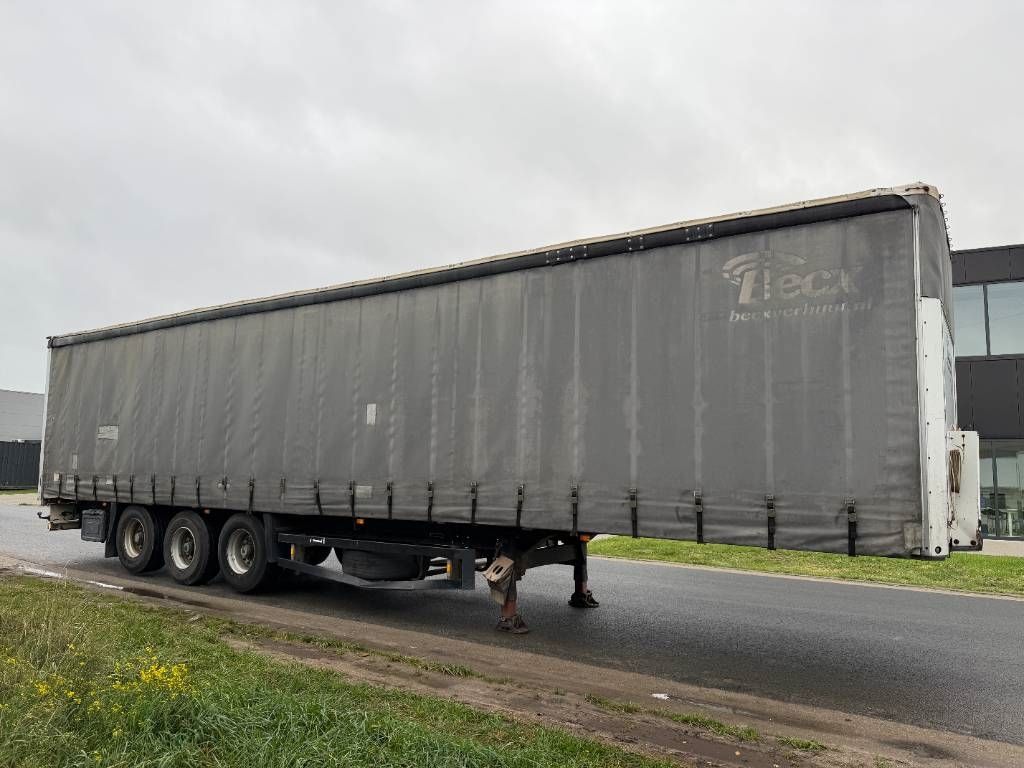 Schmitz Cargobull S01 - Dutch Trailer / 3 Axles