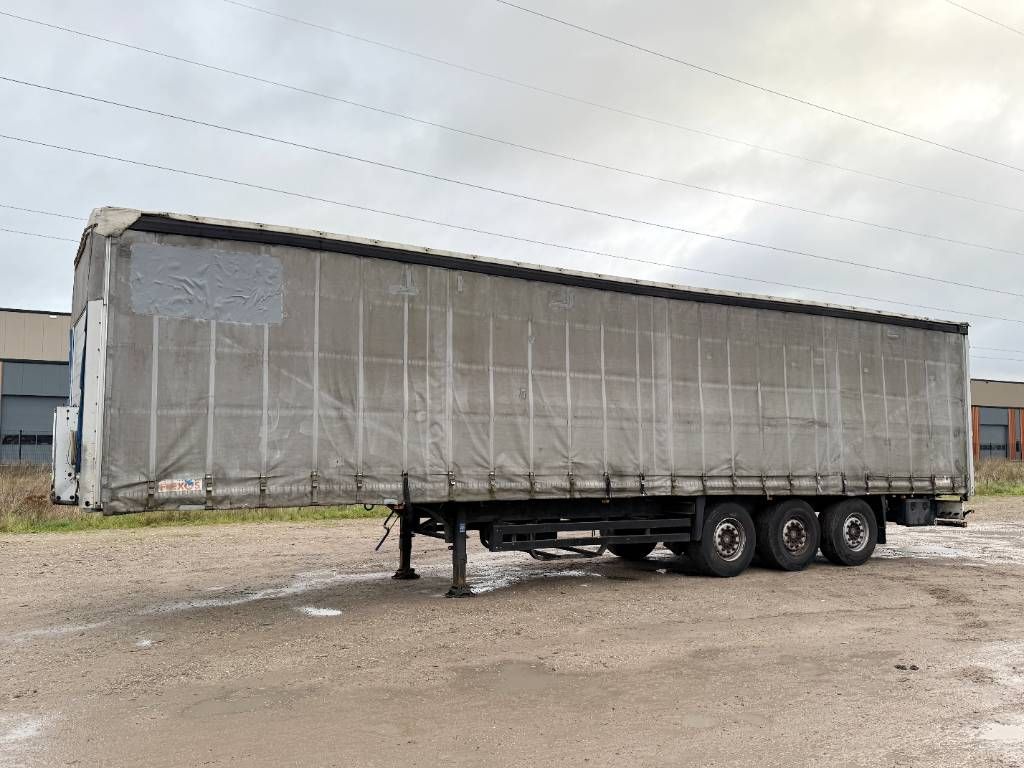 Schmitz Cargobull S01 - Dutch Trailer / 3 Axles