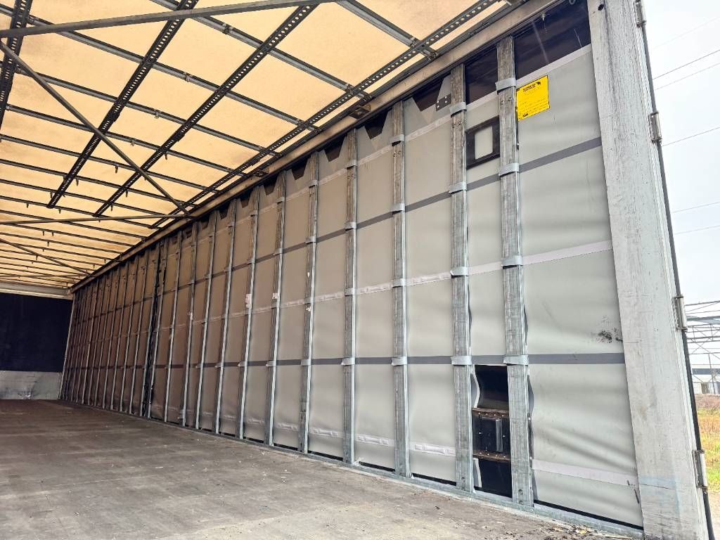 Schmitz Cargobull SCB*S3T Drankentrailer / 3 Axles / Speed Curtain