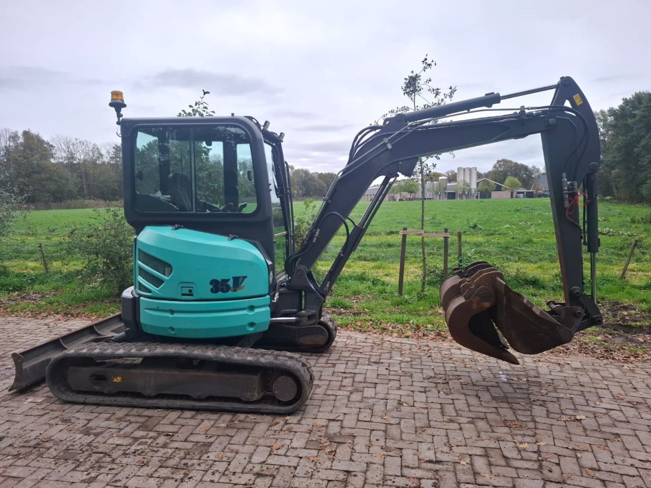 IHI 35V4 | bj 2015 | 6182uur | Maaikkorffunctie