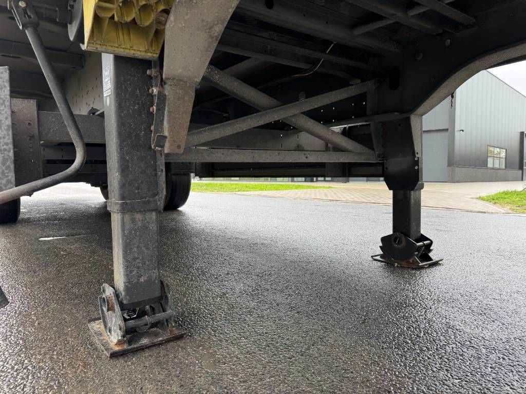 Schmitz Cargobull SCB*S3T Drankentrailer / 3 Axles / Speed Curtain