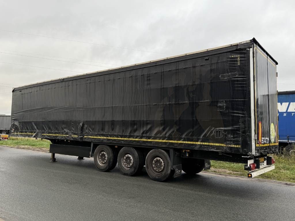Schmitz Cargobull SCB*S3T Drankentrailer / 3 Axles / Speed Curtain