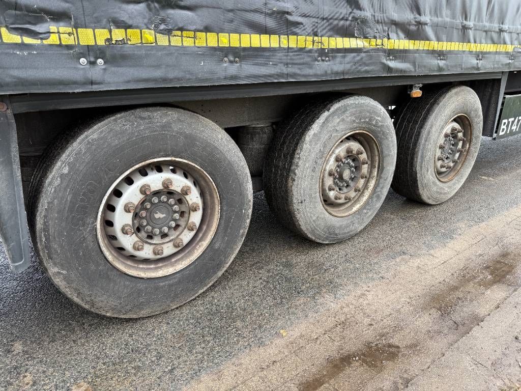 Schmitz Cargobull SCB*S3T Drankentrailer / 3 Axles / Speed Curtain