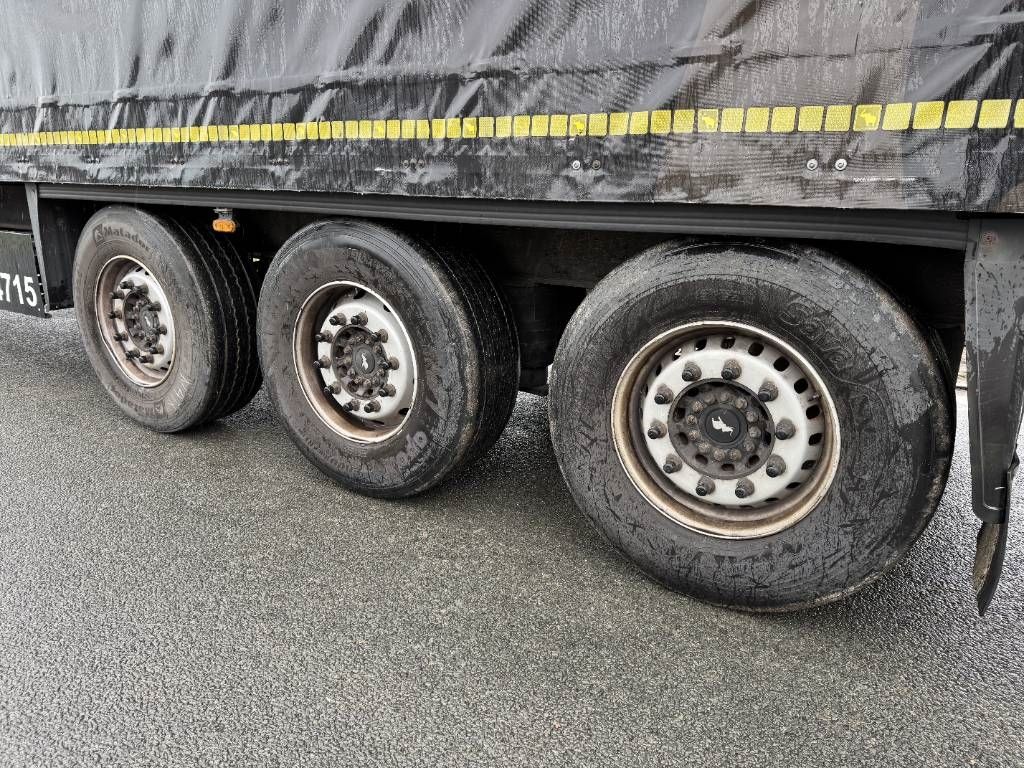 Schmitz Cargobull SCB*S3T Drankentrailer / 3 Axles / Speed Curtain