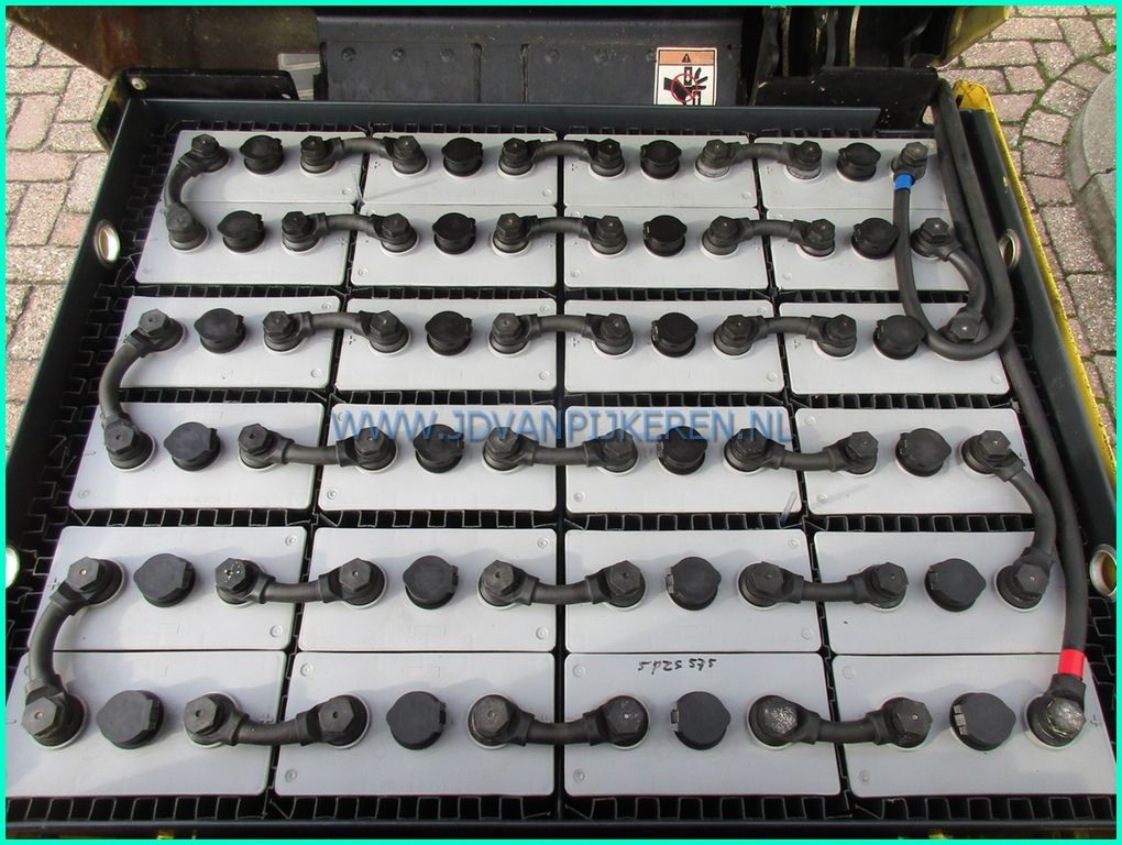 Hyster E1.50XM 2016cmhoog+triplex4.5m+sideshift+accu68%