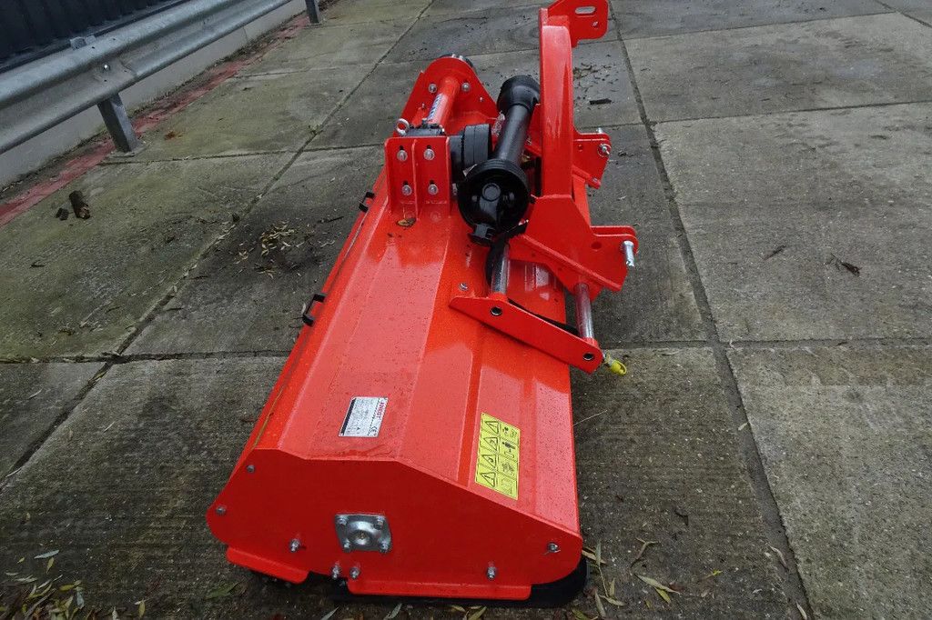 Knegt Klepelmaaier 200