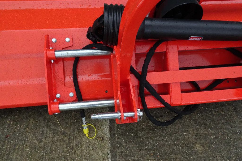 Knegt Klepelmaaier 200