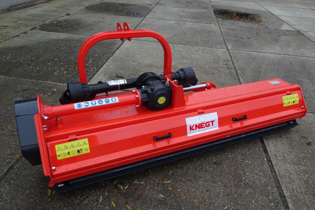 Knegt Klepelmaaier 220