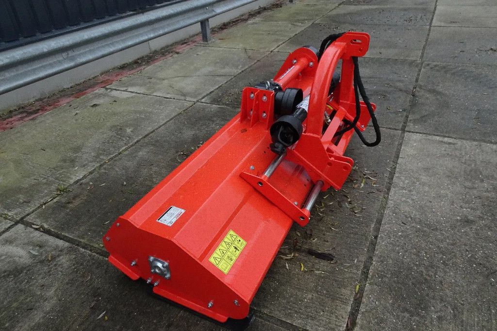 Knegt Klepelmaaier 220