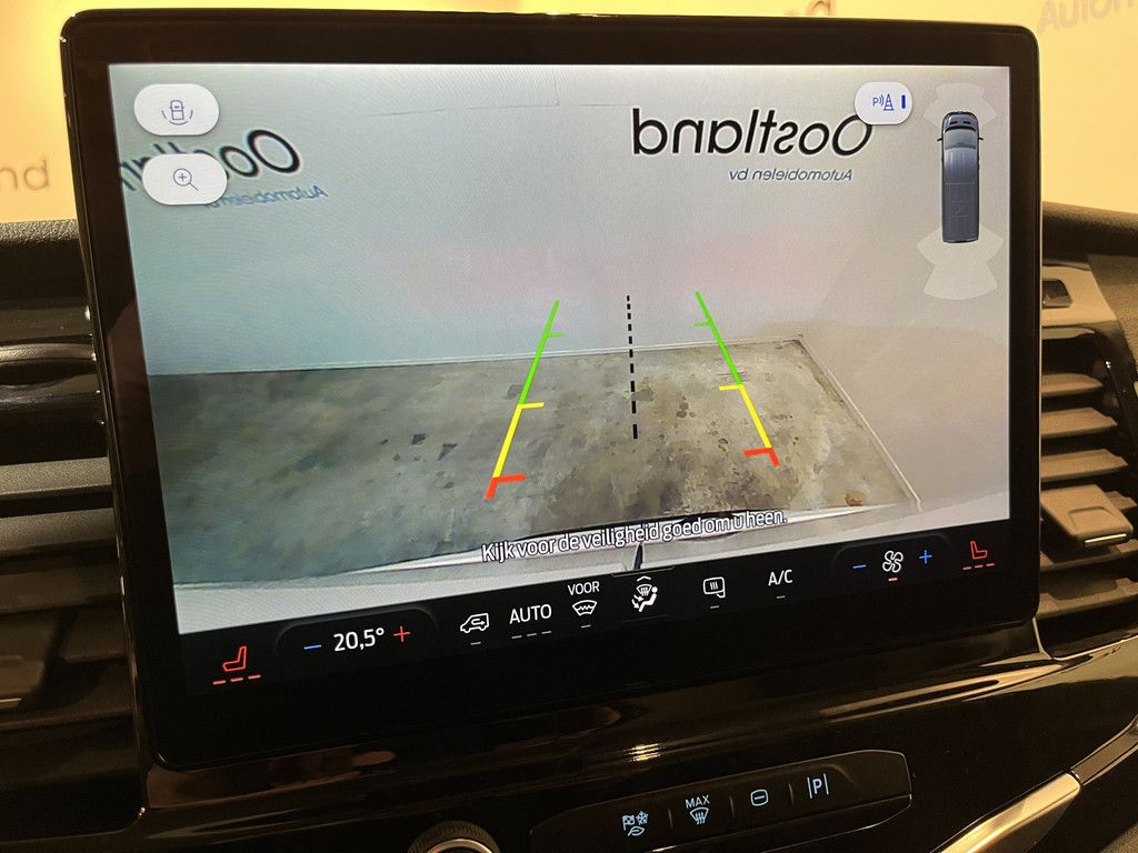 Ford E-Transit L2H2 Trend 68 kWh 184 PK / 100% Elektrisch !! / Airco / Cruise Control / CarPlay / Camera / Navigatie / 3-Zits / 17.000 KM !!