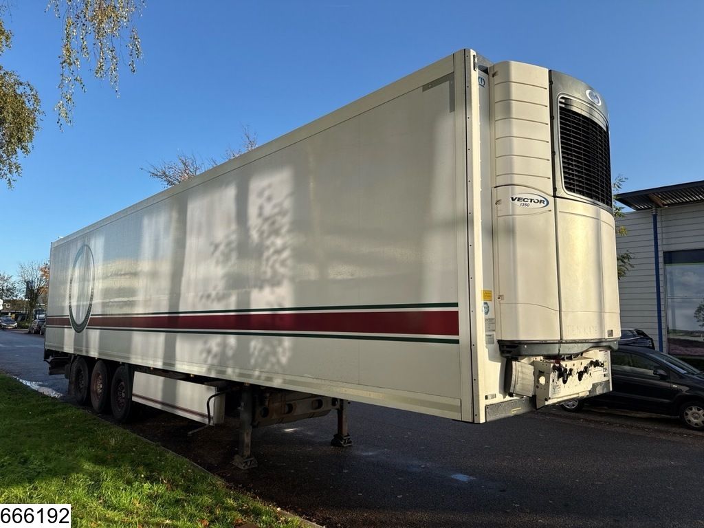 Krone Koel vries Carrier Vector 1350