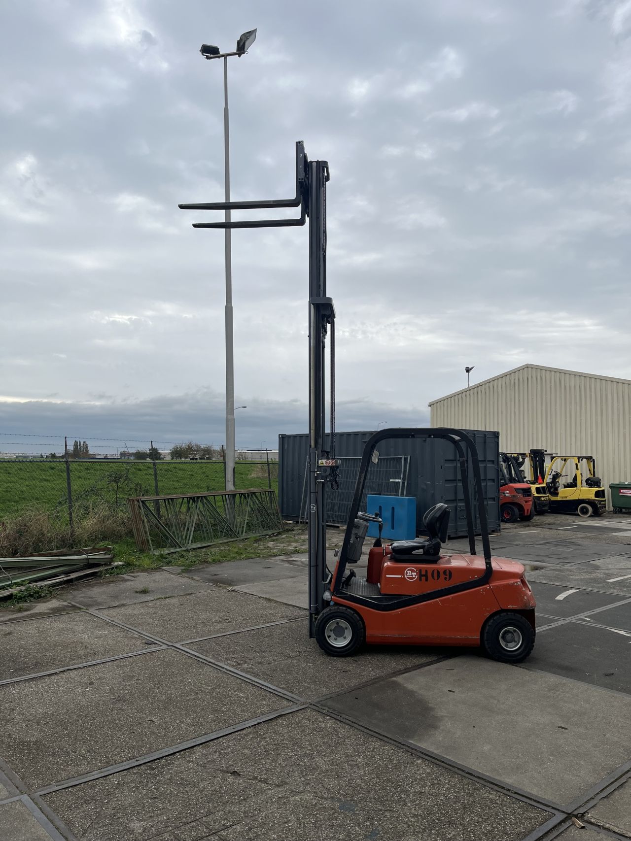 Heftruck BT 2.0 ton bouwjaar 2001