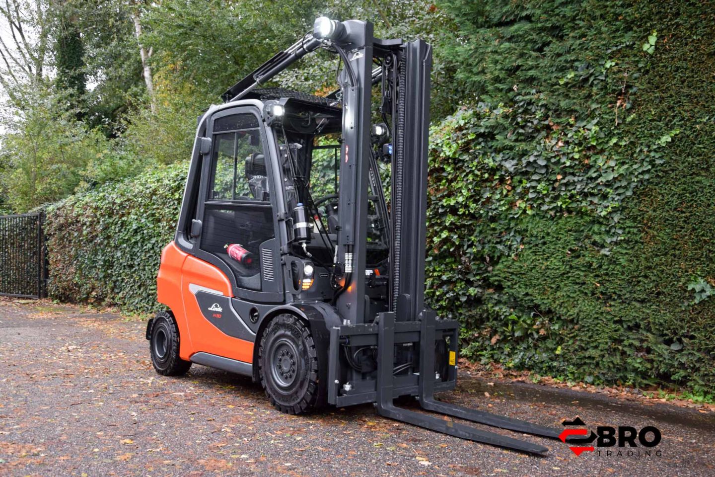 2023 Linde H30D-01 (1202) Splinternieuw! 5 Hydr. ventielen!!!