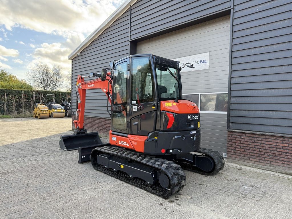 Kubota U50-5 HI SPEC minigraver NIEUW airco €885 LEASE