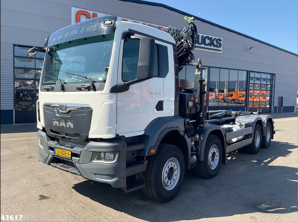 Man TGS 32.470 8x4 Euro 6 Hiab 22 Tonmeter laadkraan Just 68.765 Km!