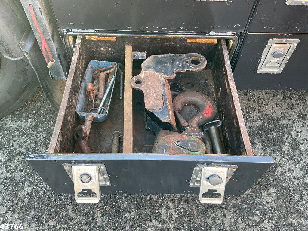 Man TGS 35.480 8x4H Euro 6 HMF 40 Tonmeter laadkraan + Fly-Jib