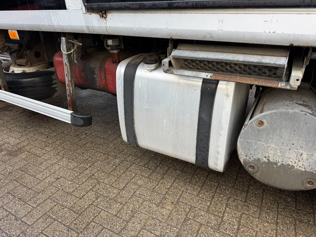 Volvo FM 9 **FRENCH TRUCK-FRIGO-COLDROOM**