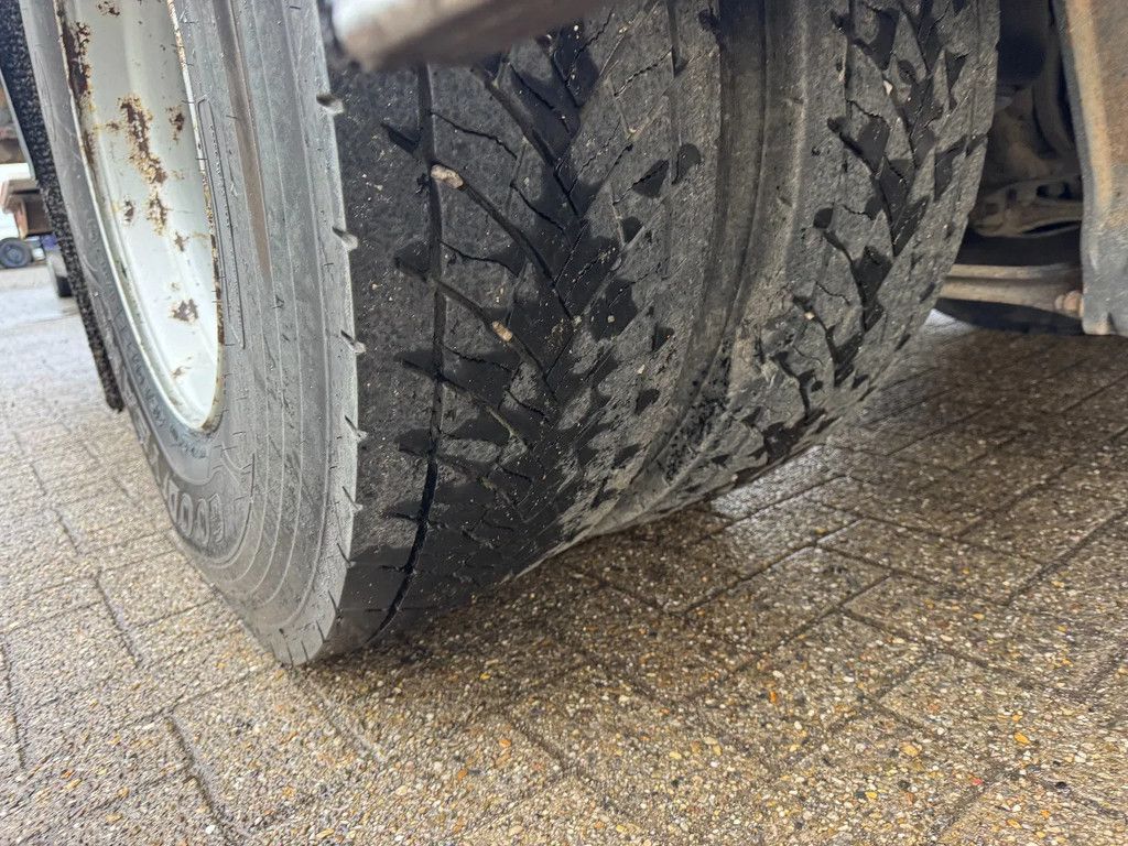 Volvo FM 9 **FRENCH TRUCK-FRIGO-COLDROOM**