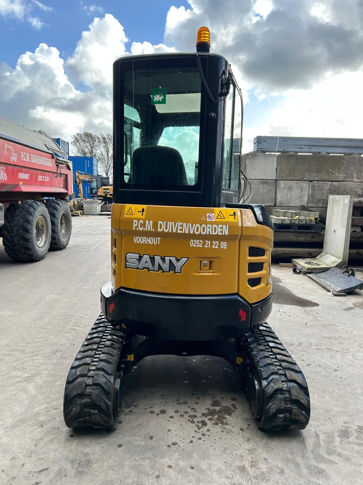 SANY SY26U +/- 1450 uur