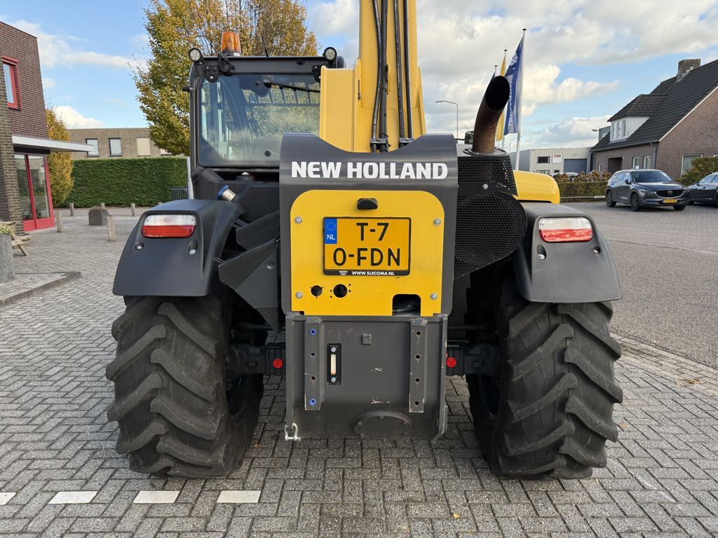 New Holland TH7.37 Plus Verreiker