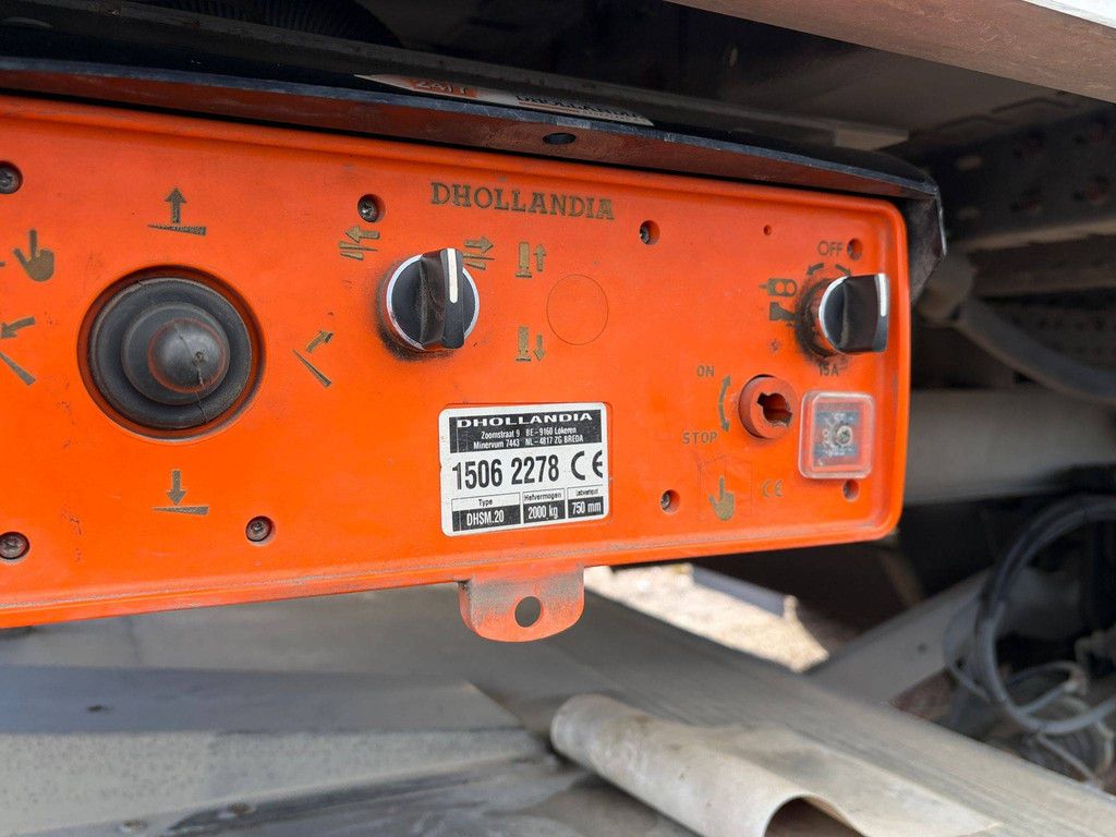 Bestelwagen Iveco 120EL Diesel 221pk 2015