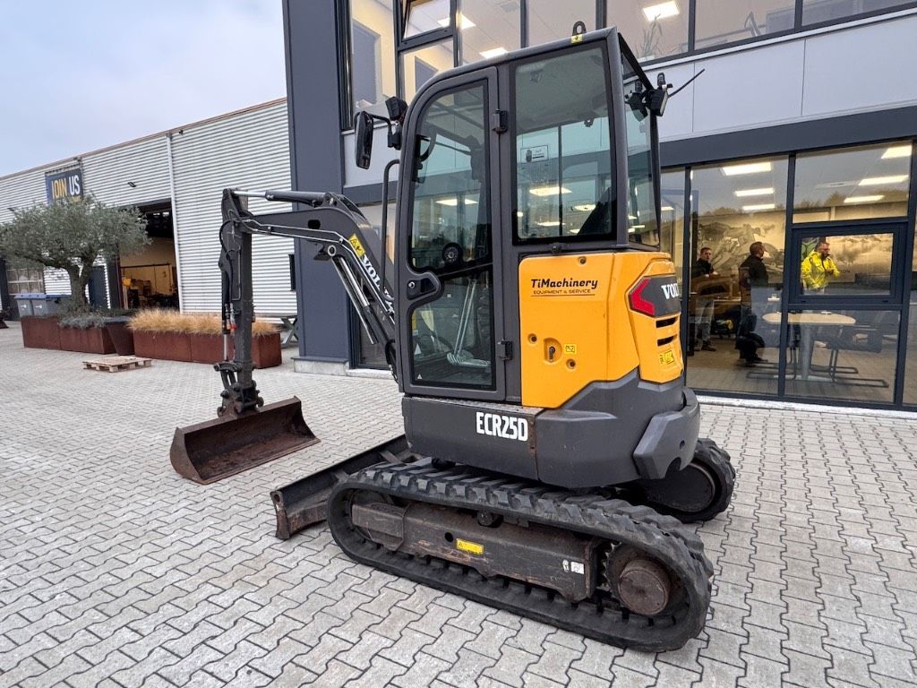 Volvo ECR 25 D