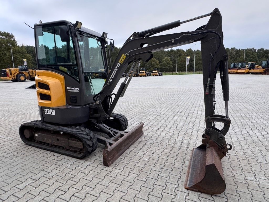 Volvo ECR 25 D