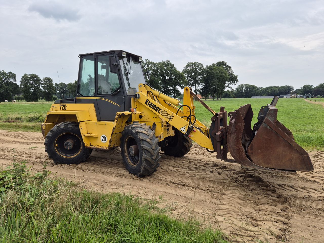 Kramer Shovel met aanbouwdelen