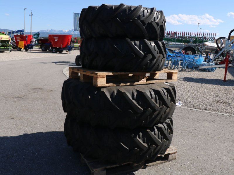 Kleber 16.9R30+14.9R20