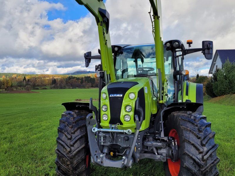 Claas Arion 470 CIS
