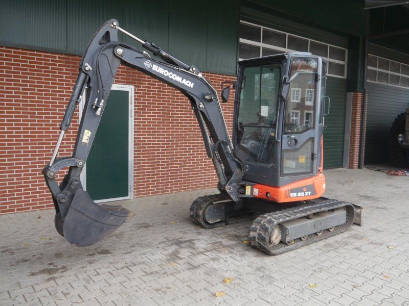 Case IH Eurocomach ES25ZT