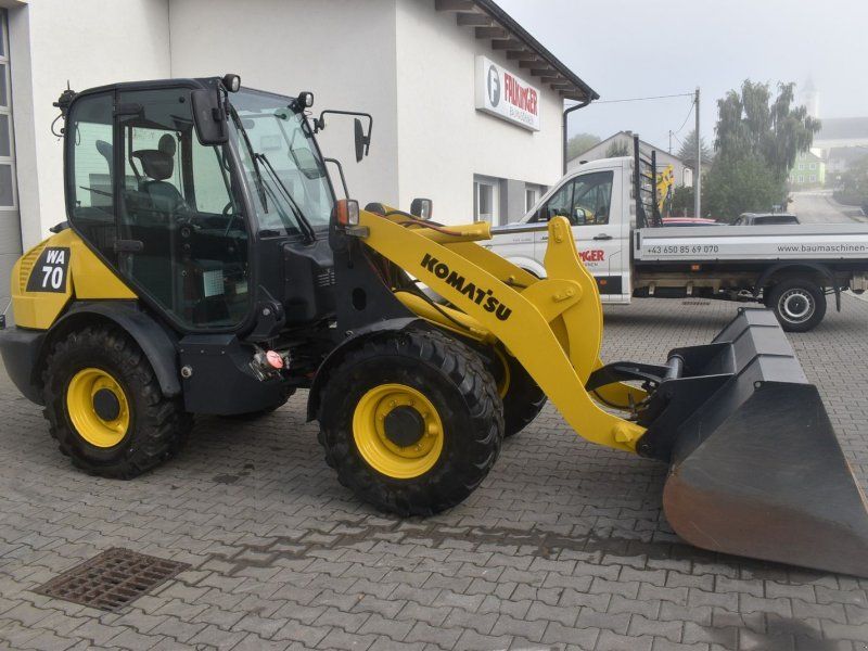 Komatsu WA70-7 mit Straßenzulassung