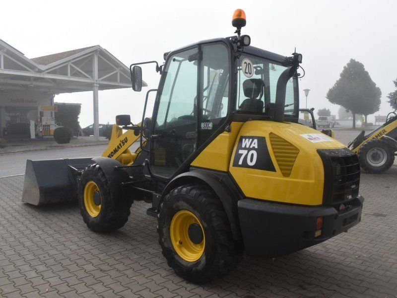 Komatsu WA70-7 mit Straßenzulassung