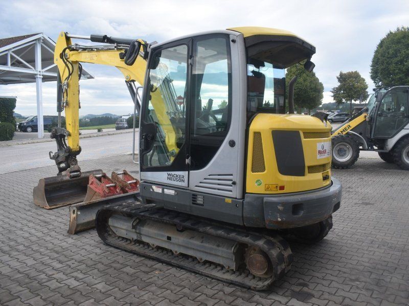 Wacker Neuson ET65 mit Powertilt