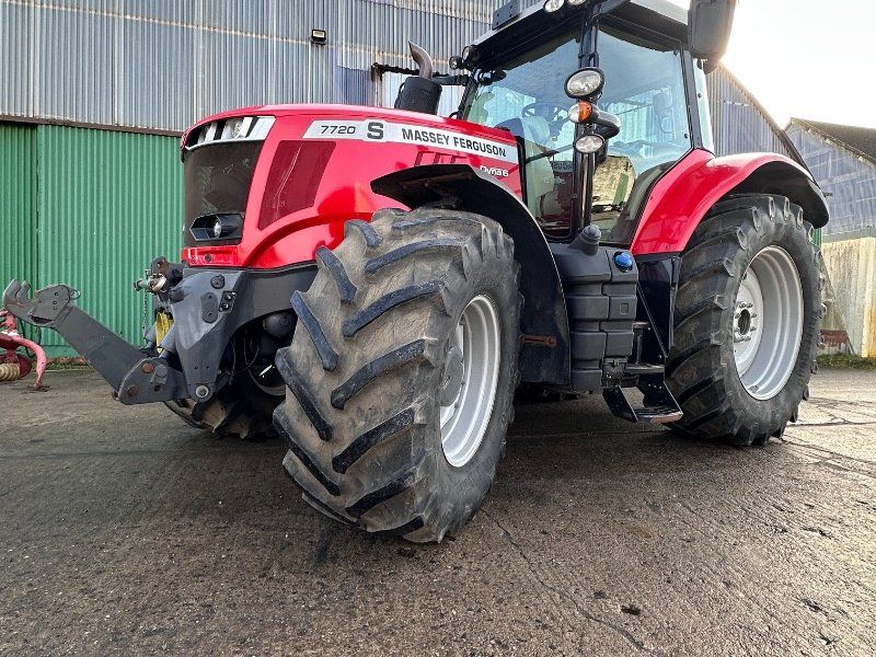 Massey Ferguson 7720 S Dyna6  PTO