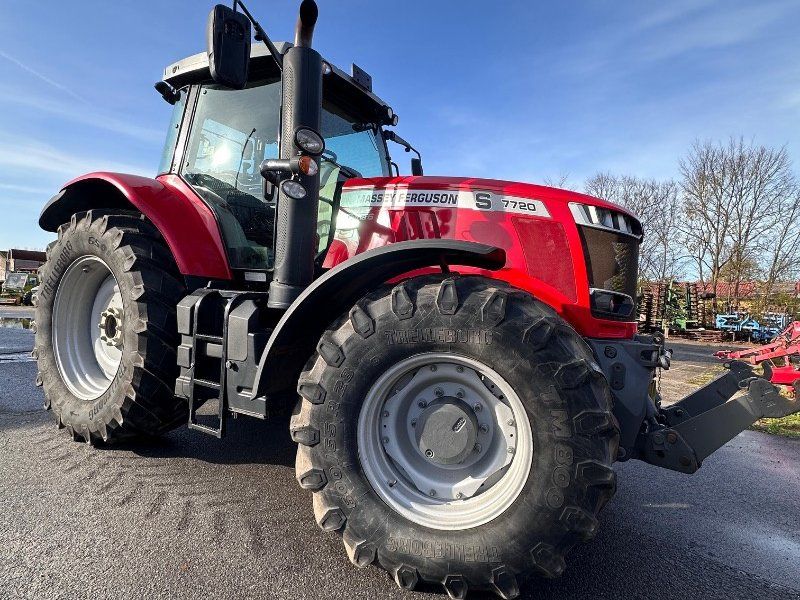 Massey Ferguson 7720 S Dyna6  PTO
