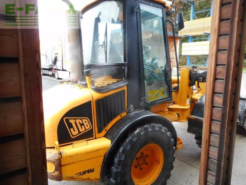 JCB 407 ( 5.400kg ) mit schaufel + gabel