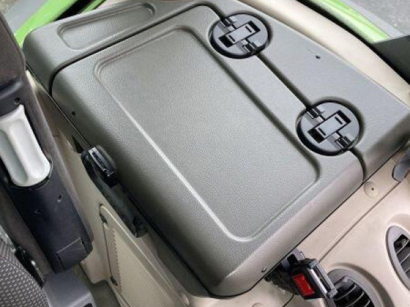 Fendt 828 VARIO S4 PROFI PLUS