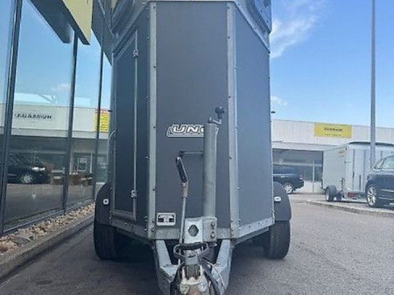 Böckmann Uno 2-Pferde 1,6t Sattelkammer Holz/Poly