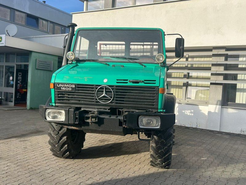 Mercedes-Benz Unimog 1300