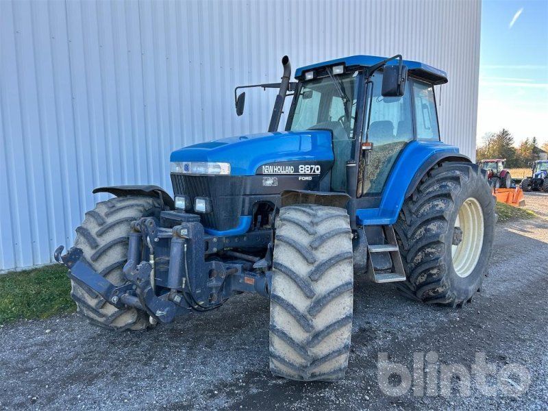 New Holland 8870