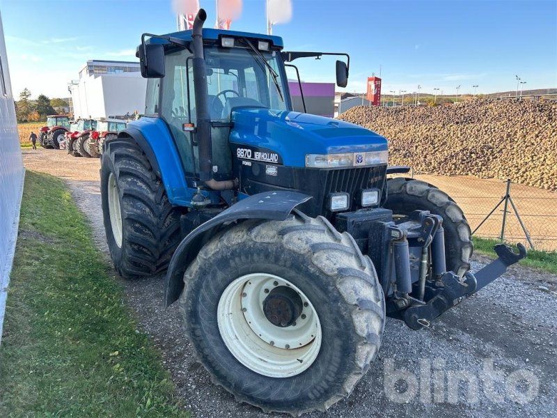 New Holland 8870