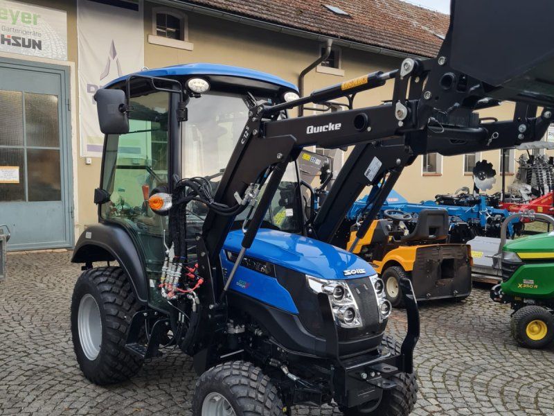 Solis 26 9+9 Kabine mit Heizung, Frontlader Alö C12s, 120 cm Schaufel